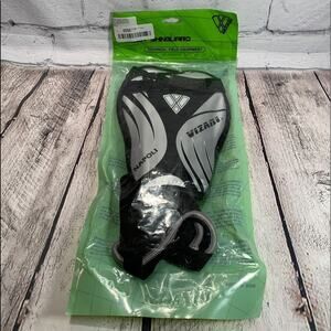 VIZARI Unisex Adult NWT Shin Guards - Silver/Black - Style: Napoli